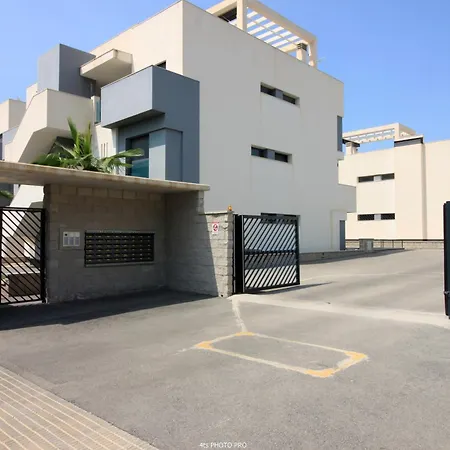 Oasis Xii - Casa Lotus Apartment *